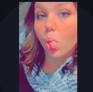 Meet your Posher, Mallory